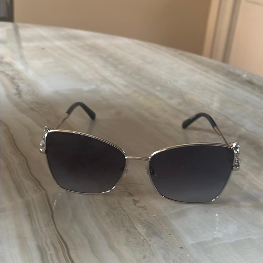 Swarovski Black Oversized Sunglasses with Crystal Embellishments - Picture 4 of 8